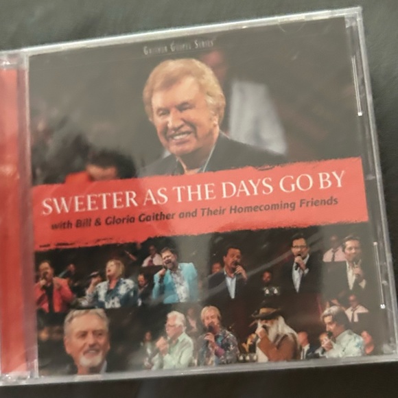 Gaither Homecoming sweeter as the days go by CD - Picture 3 of 3